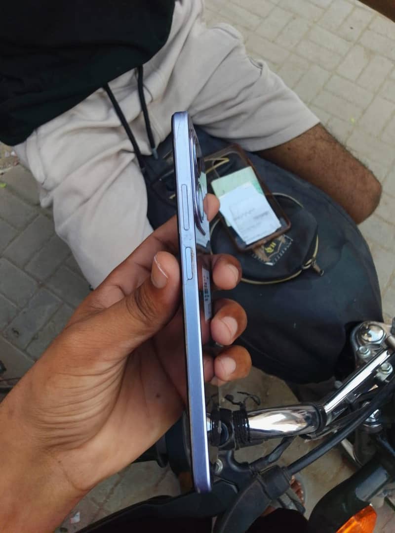 oppo a5i 3