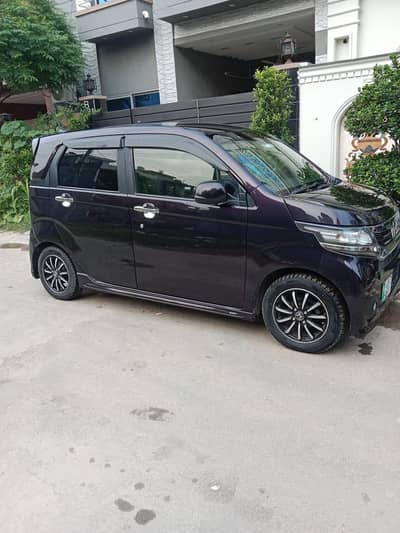 N wgn custom 2017/20 original paint