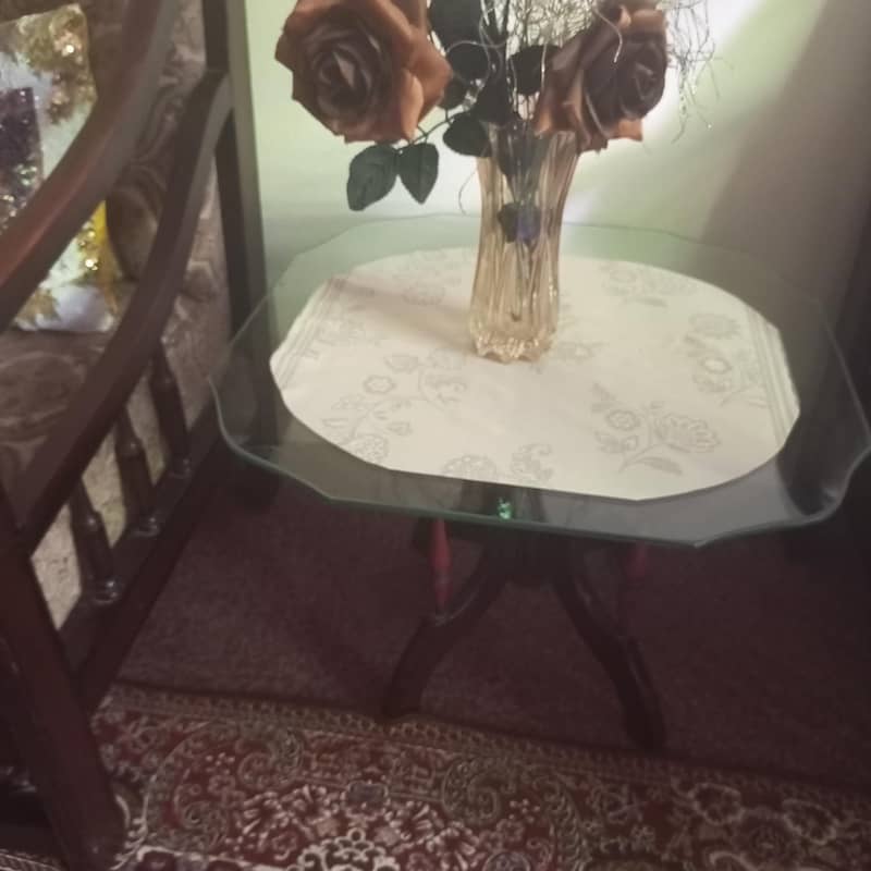 3 tables 0