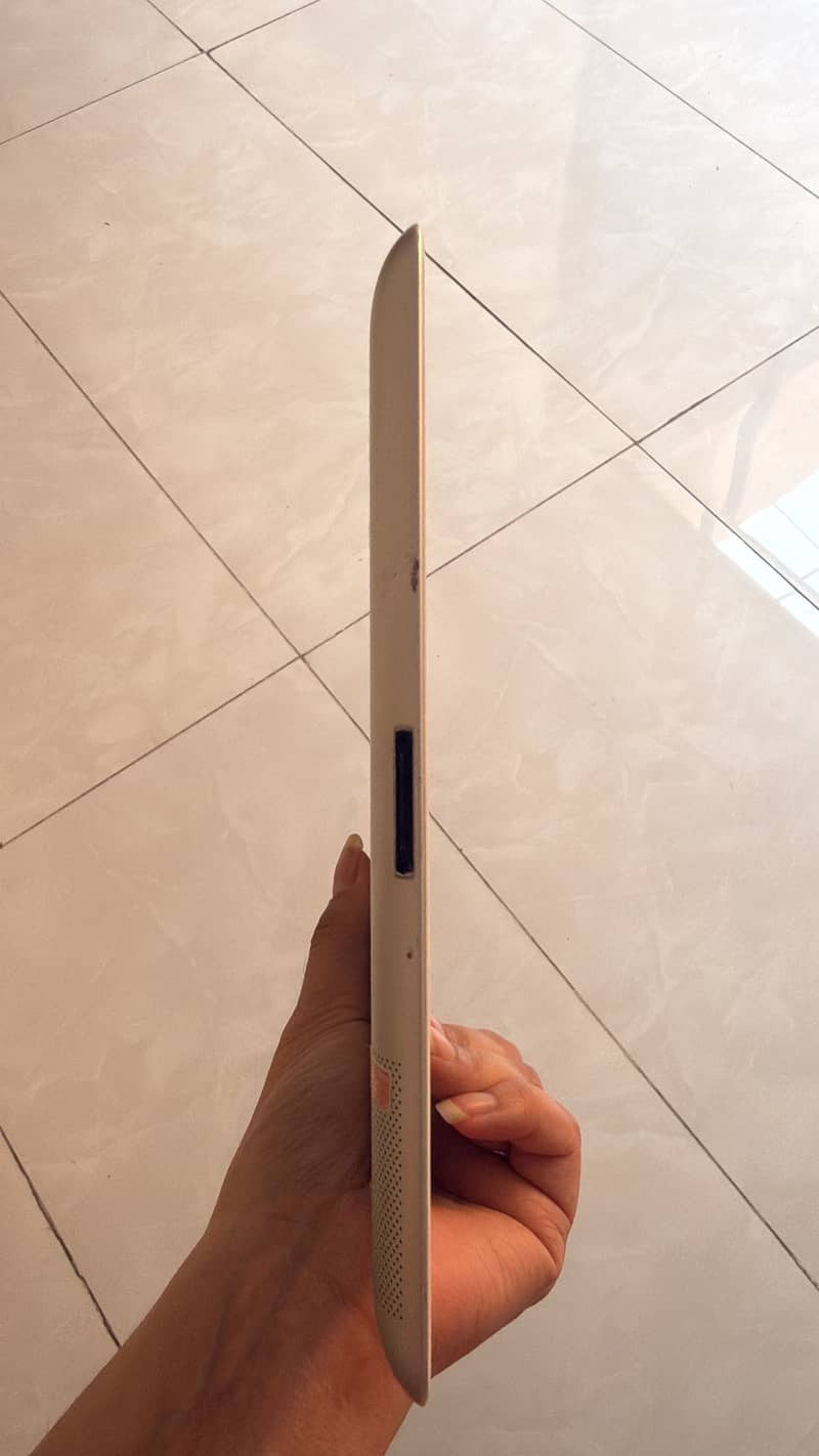 ipad old 4