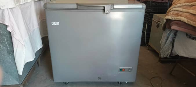 Haier Deep Freezer HDF-285IM-02 (DF/Gray)