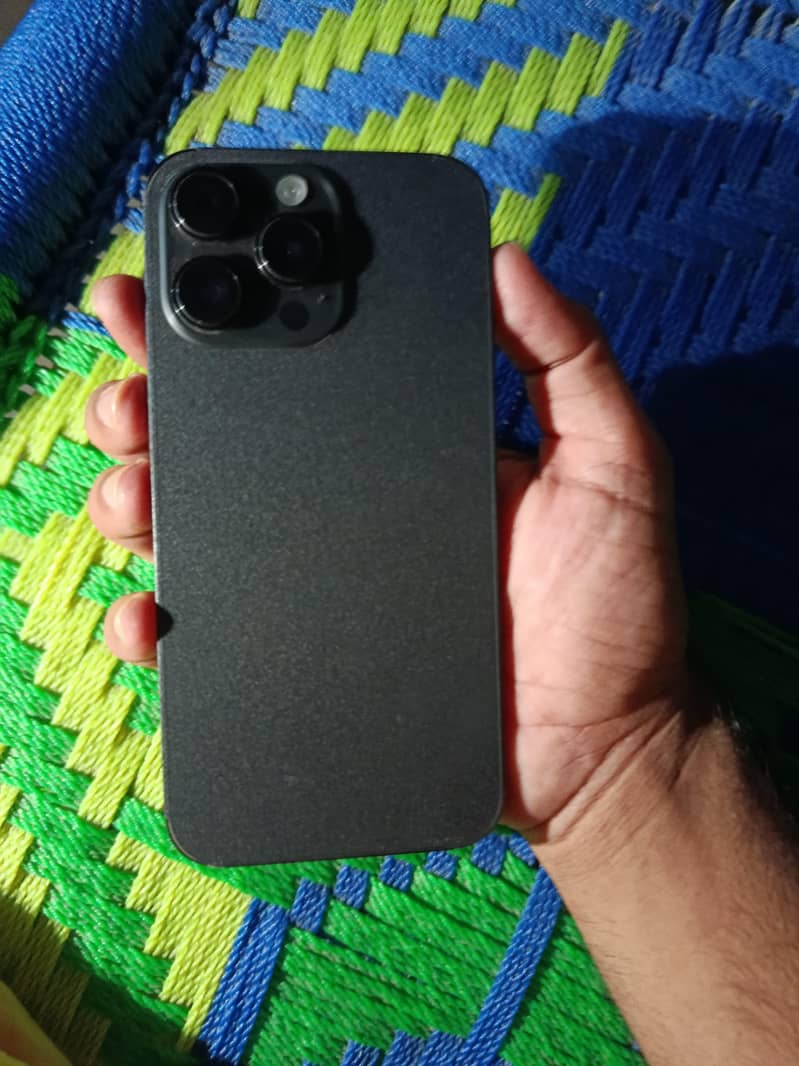 iPhone1 4Max 0