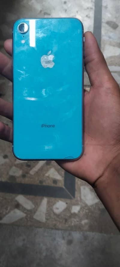 I phon xr non pta 10 bay 10 condition 64 gb 72 battery health panel me