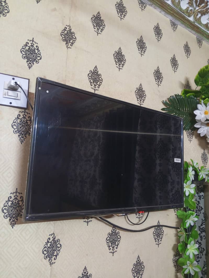Samsung LCD 1