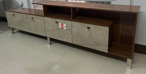 Tv unit