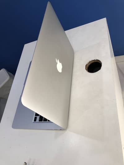 MacBook Air slim urgent sale