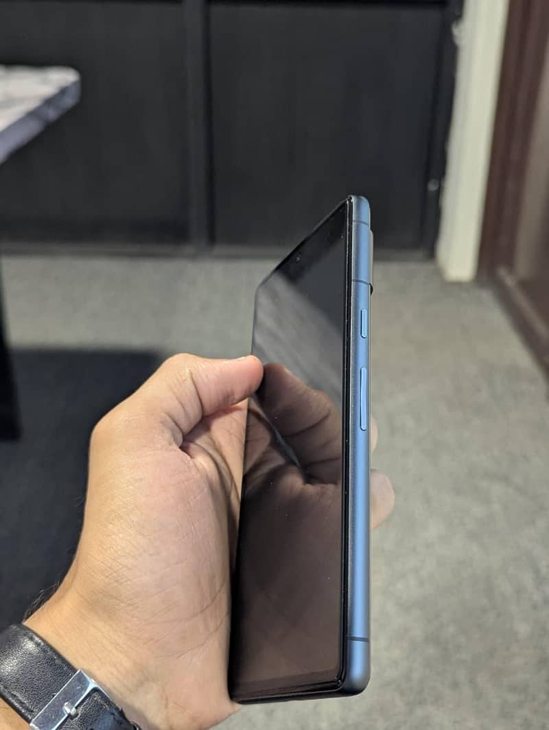 Google Pixel 7 5