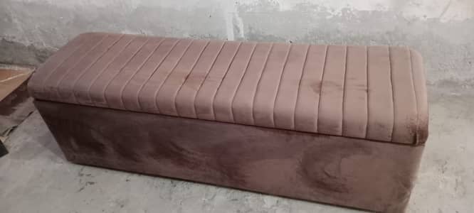 Bed Couch Puffy