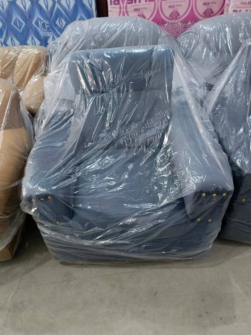 5 seater sofa/sofaset/sofa/L shape sofa/fresh Condition/stylish &comf 2