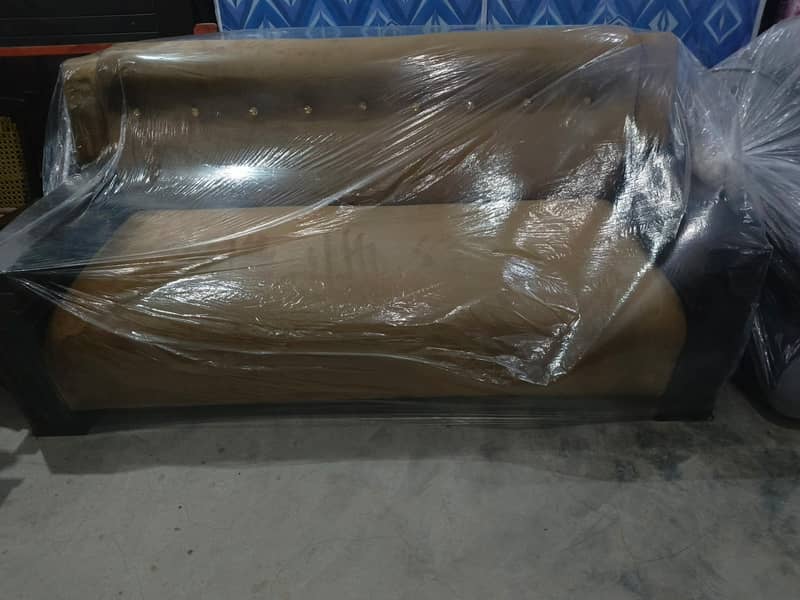 5 seater sofa/sofaset/sofa/L shape sofa/fresh Condition/stylish &comf 5