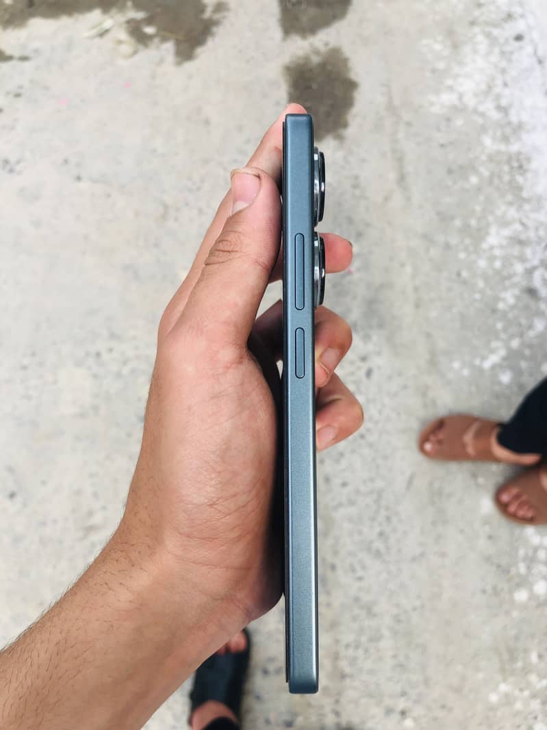 Redmi note 13 pro 4
