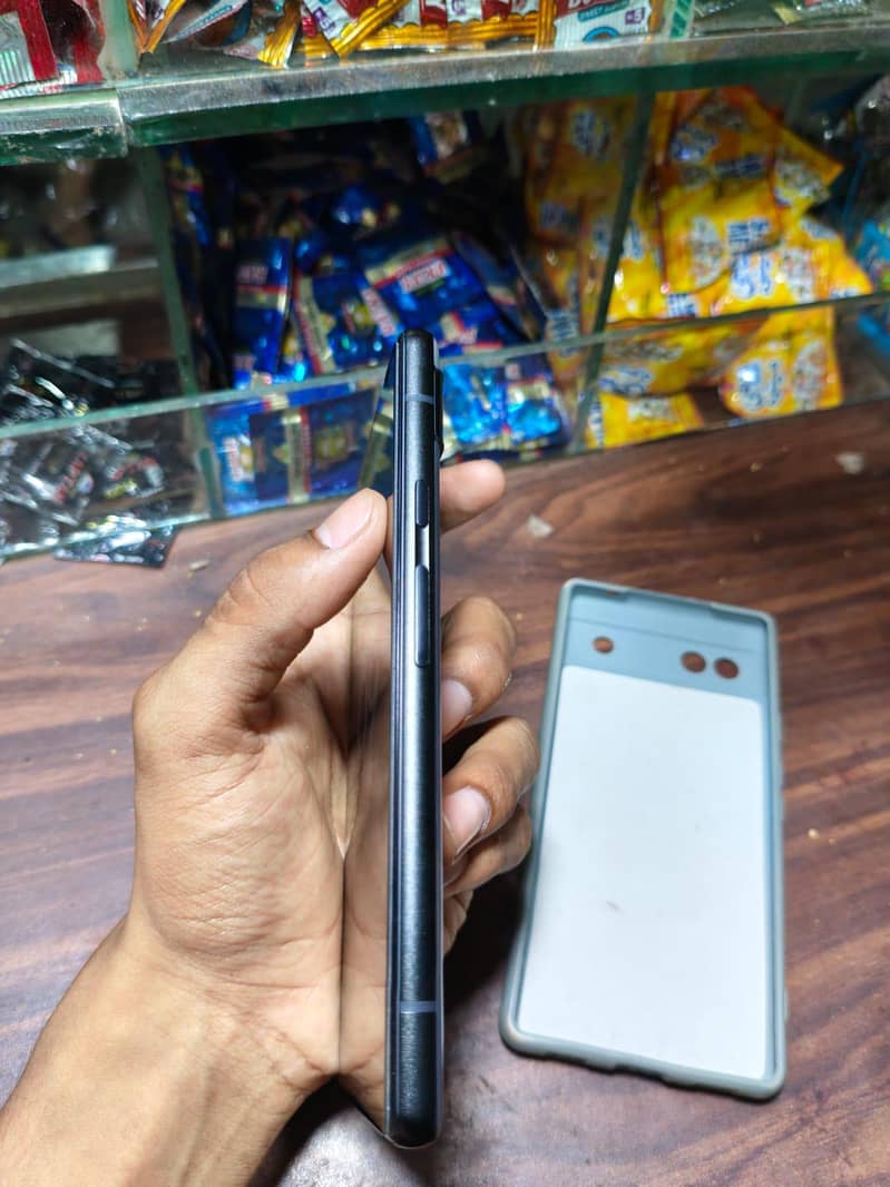 google pixel 6a 3