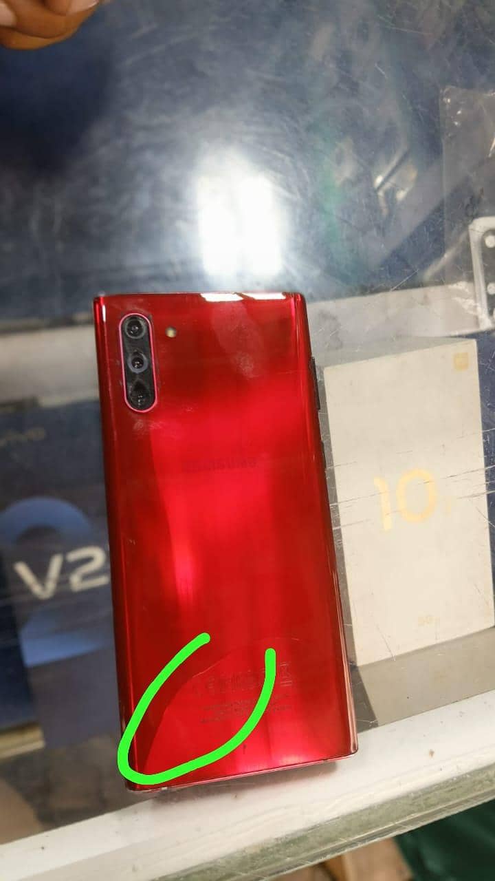 SAMSUNG 4