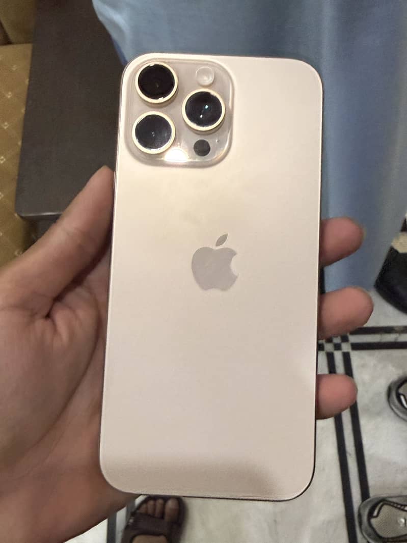 Iphone 16 pro max 0