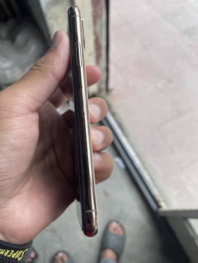 iPhone xs for sale and exchange possible with 11