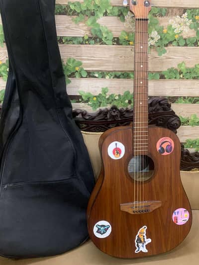 BEAUTIFUL JUMBO SIZE GUITAR