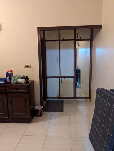 100 yards upper portion 2 Bed DD tile floor just like new in DHA phase 7 ext ayobi commr ShahBaz BaLoch 0322.5996882