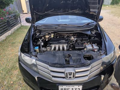 Honda city 1.3 manual  lahore number