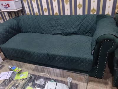 sofa set with covers want to sale