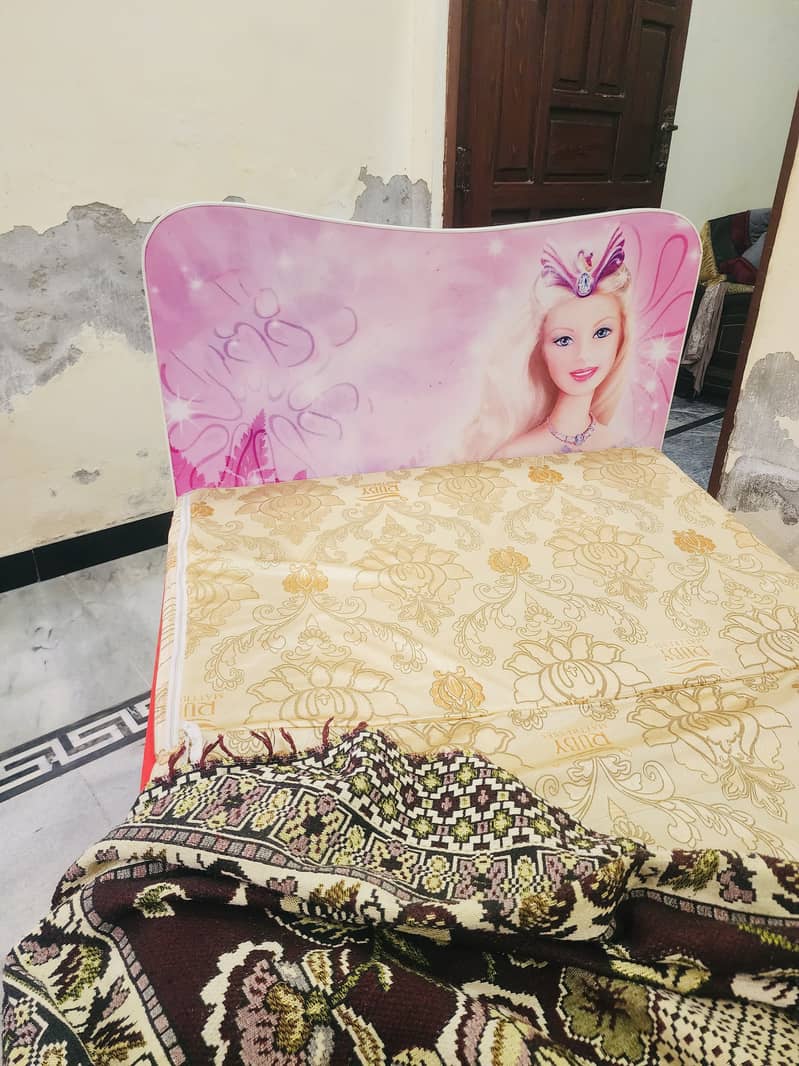Barbei Bed 0