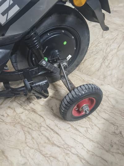 SCOOTY TYRES.