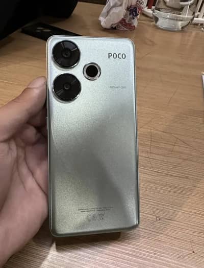 Poco F6 12/512
