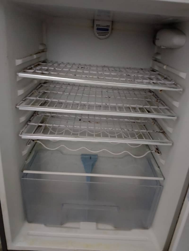 refrigerator 5