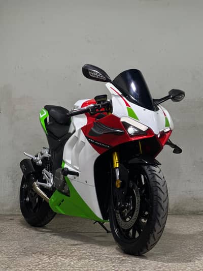 Ducati Panigale V4 replica 400cc