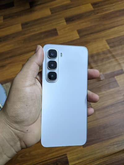 infinix hot 60i Dual sim PTA approved all ok