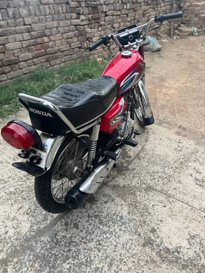 CG 125cc bike first owner.