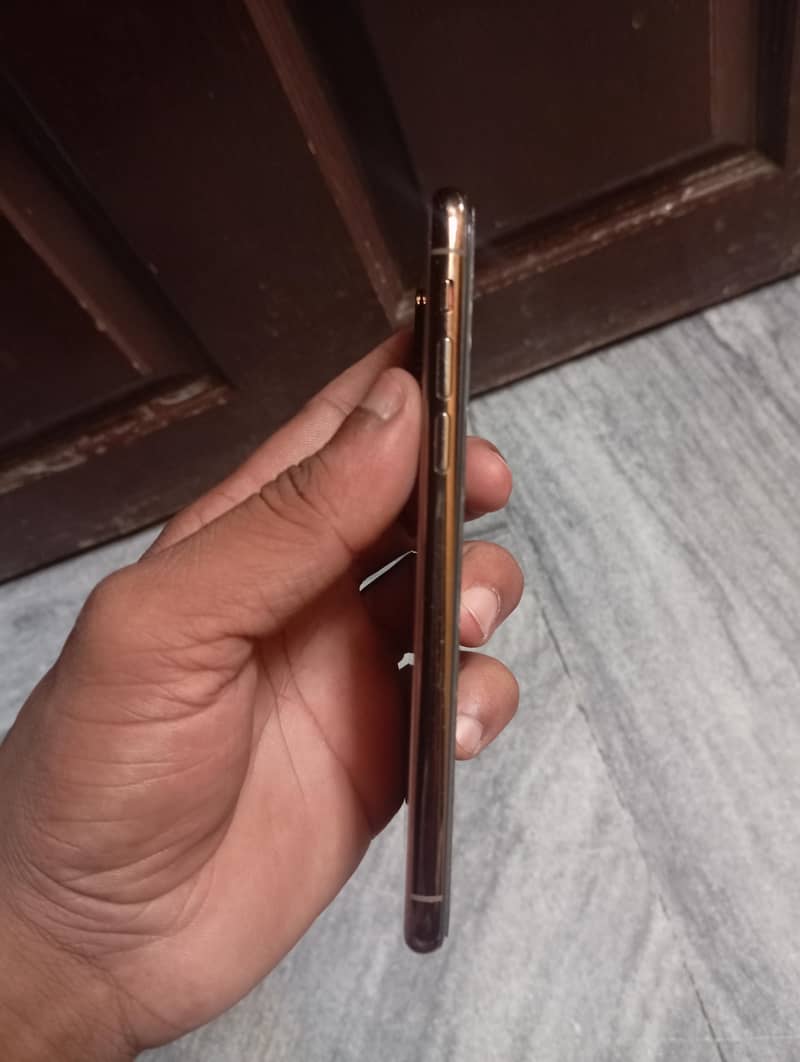 iPhone X's 3
