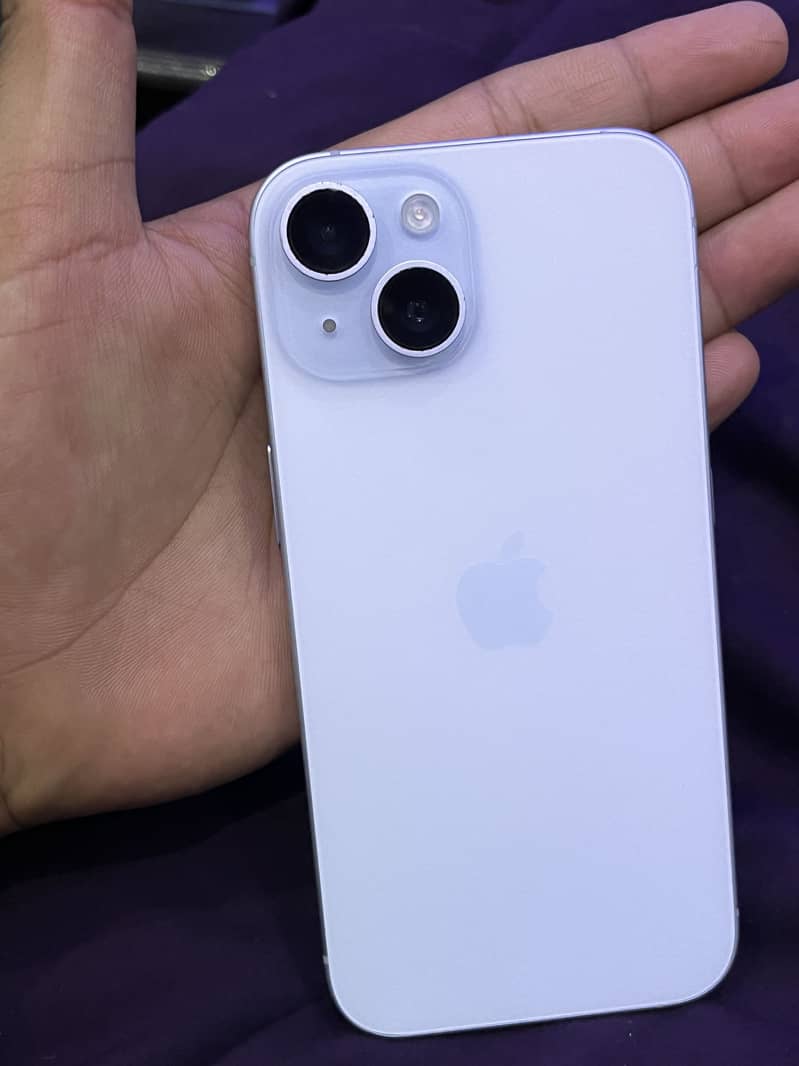 iPhone 15 1