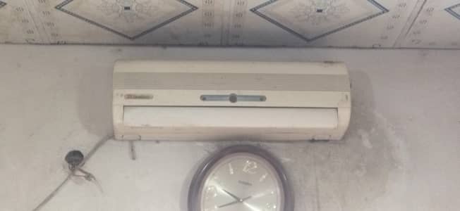 1 ton split Ac for sale