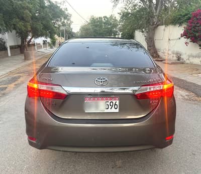 Toyota Corolla 2016 altis grande 1.8 automatic sunroof