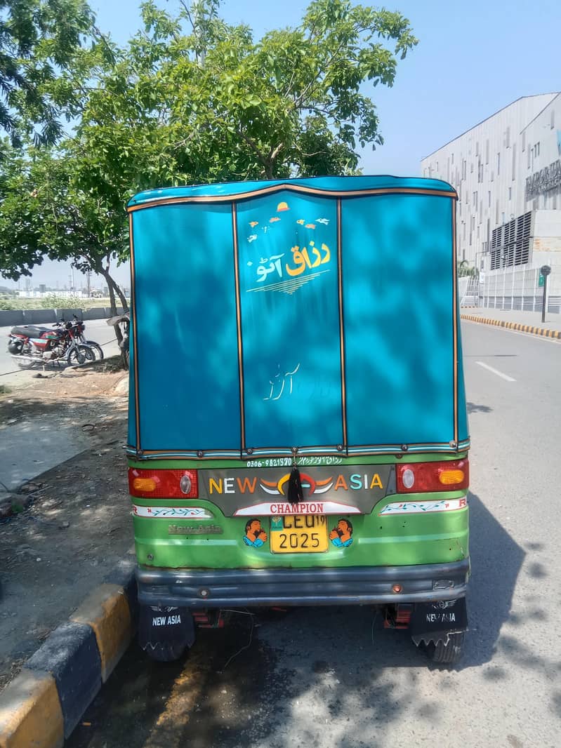 auto rickshaw 1