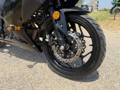 sport bike h2