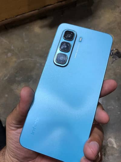 Infinix Hot 50pro achi condition my with dba and vrenty card dastiyad