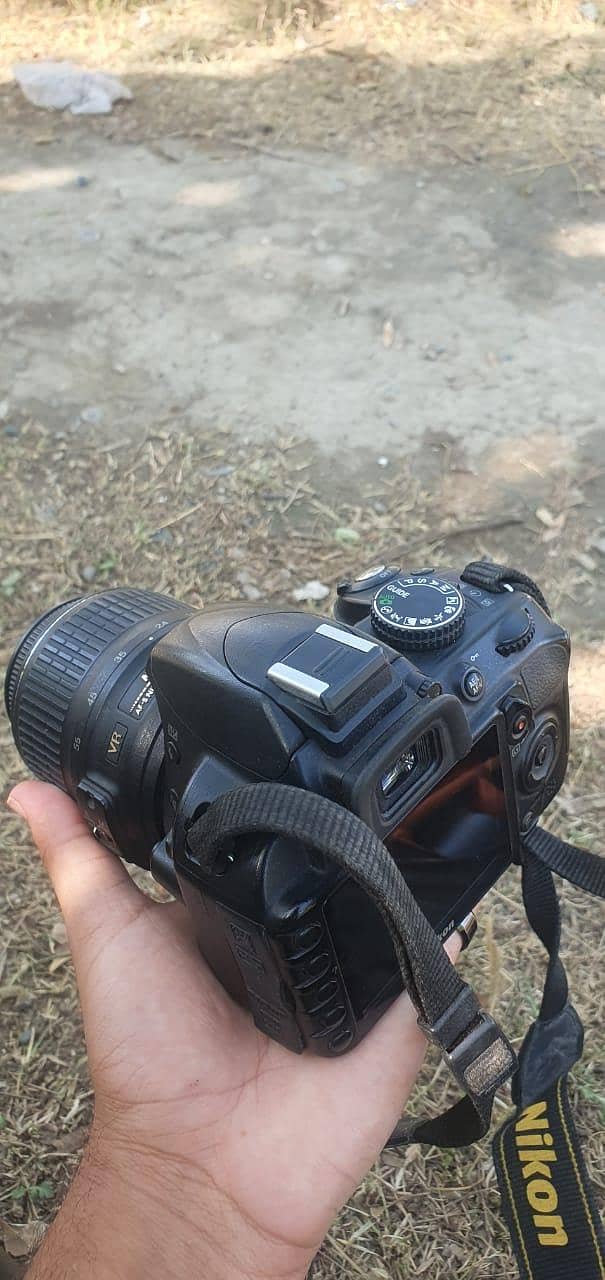 Nikon D3100 2