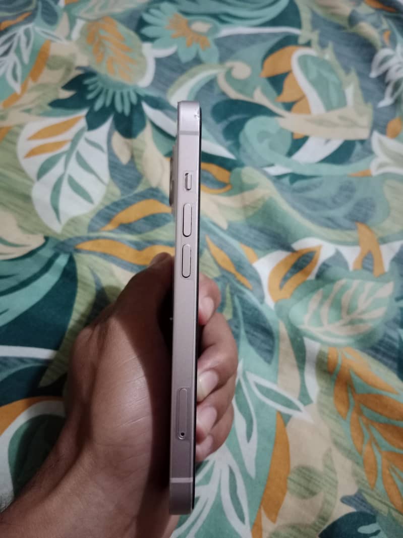 Iphone 13 6