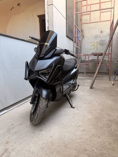 Revoo E52