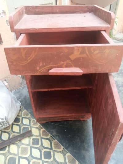 wood small almari