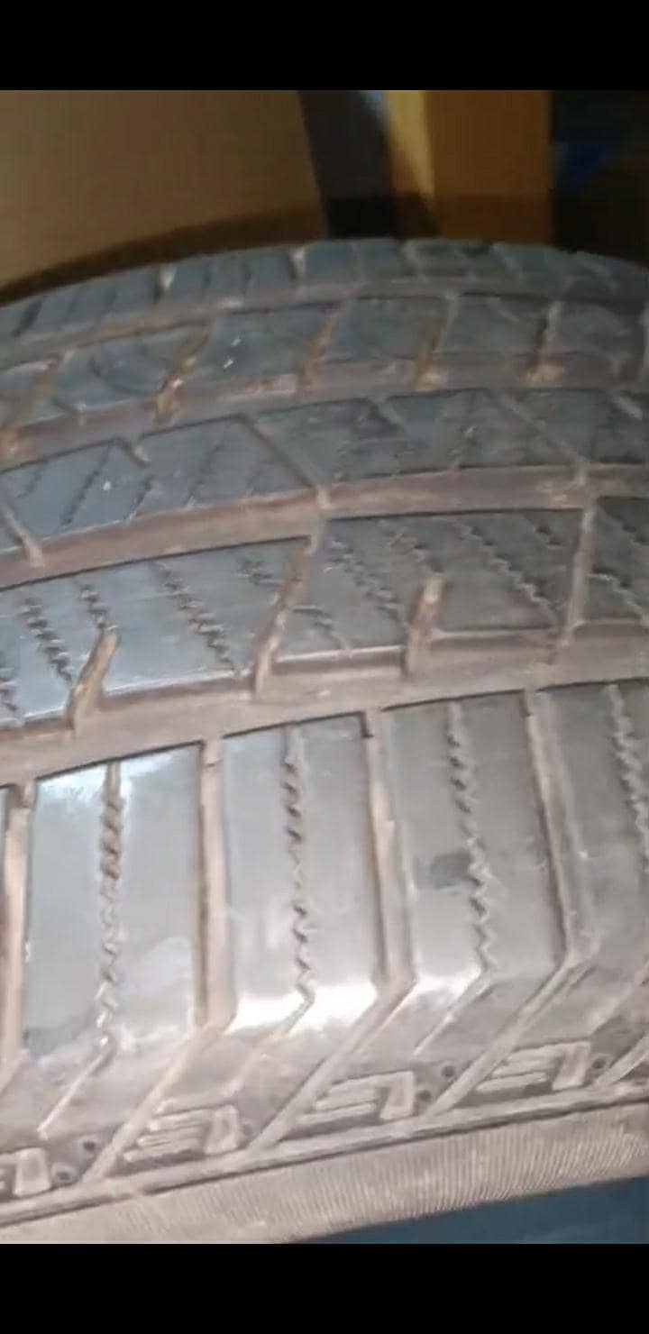 range rover tyres 0