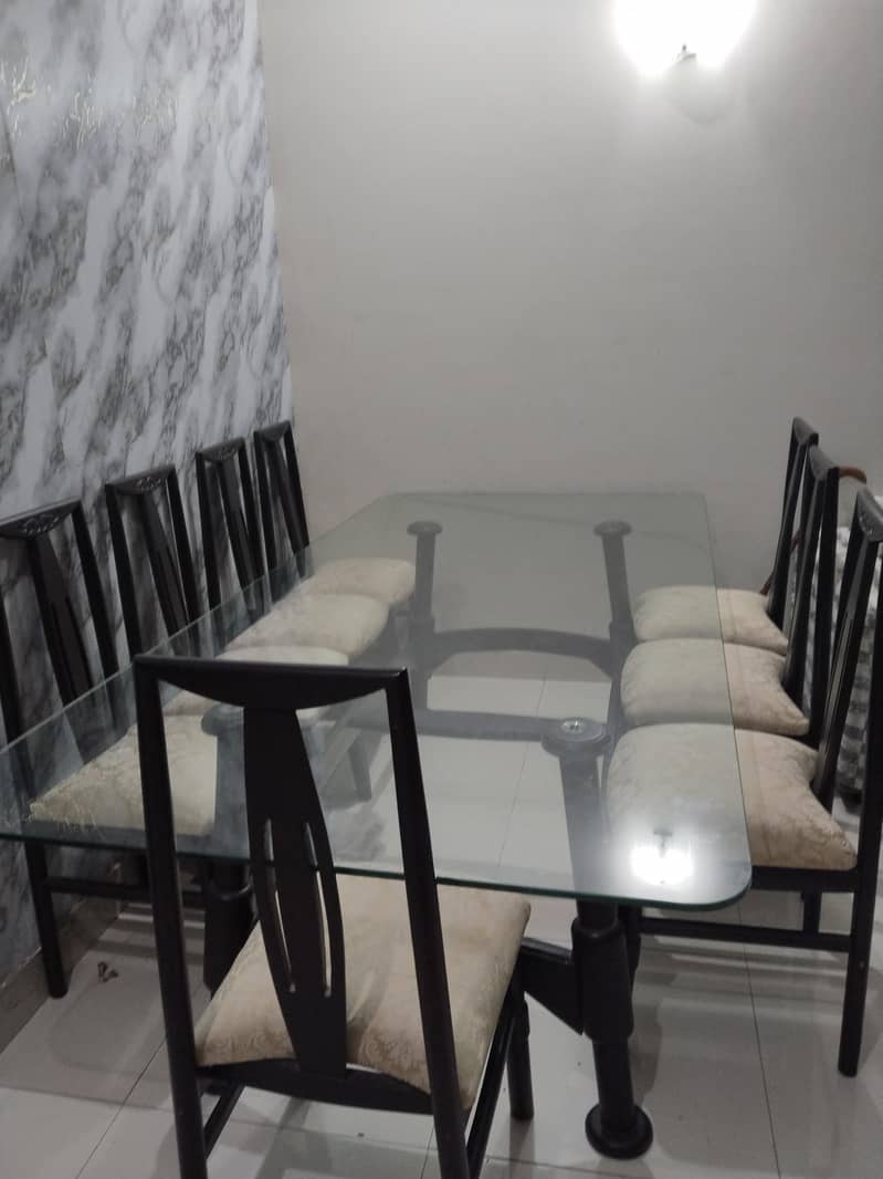 Dinning table for eight 0