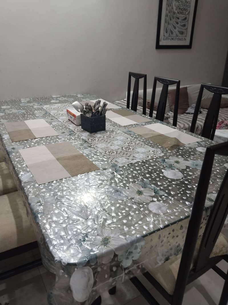 Dinning table for eight 3
