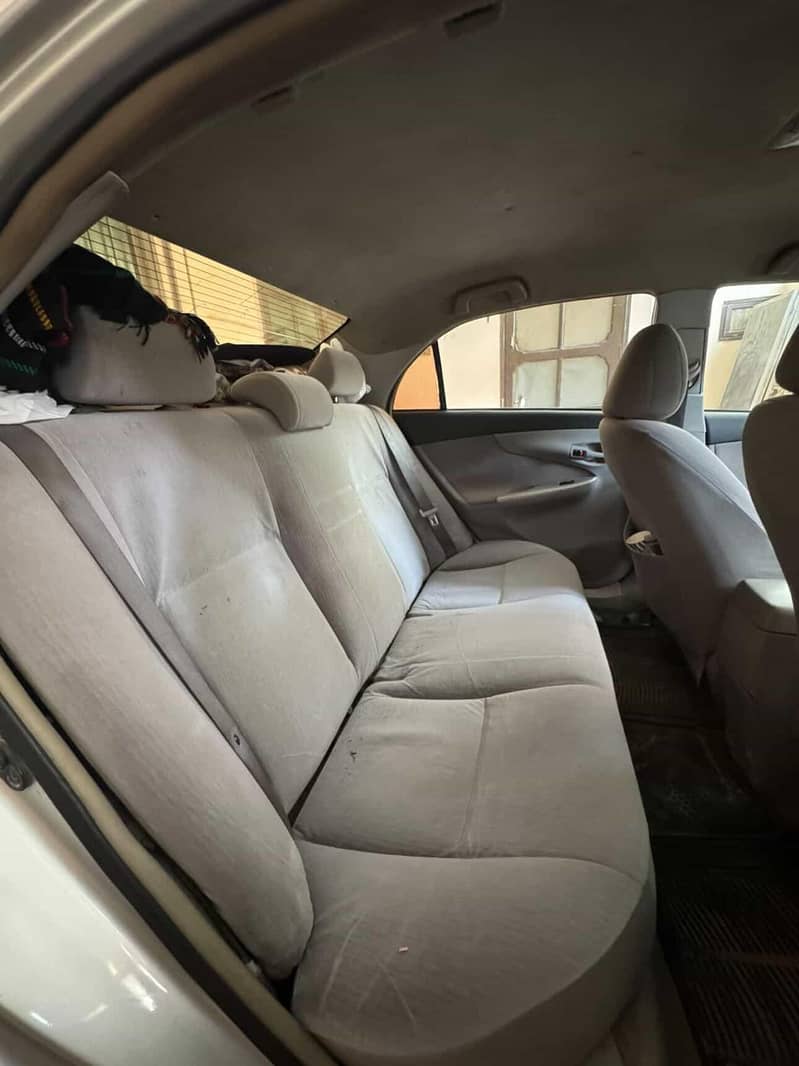 Corolla Axio automatic 5