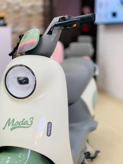 Luyuan Electric Scooty Moda 3