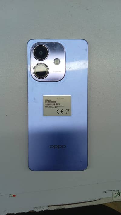 urgent sale my mobile oppo A5i 4+4 128