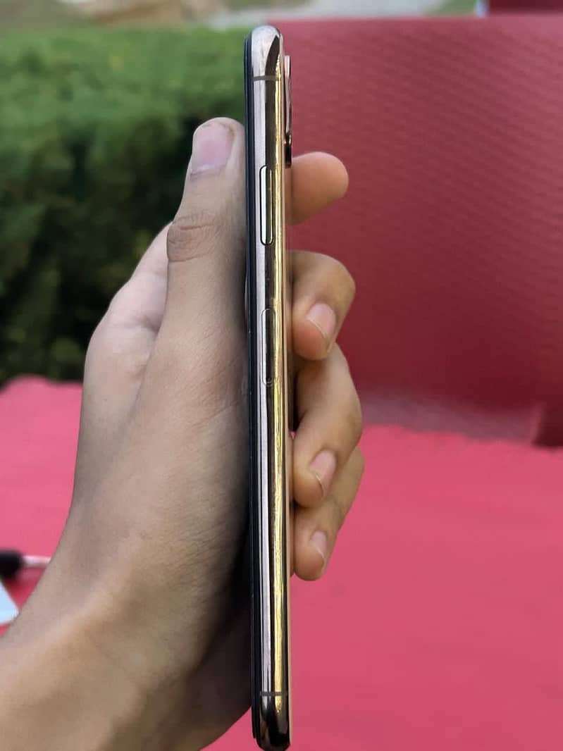 Iphone Xs Max 5