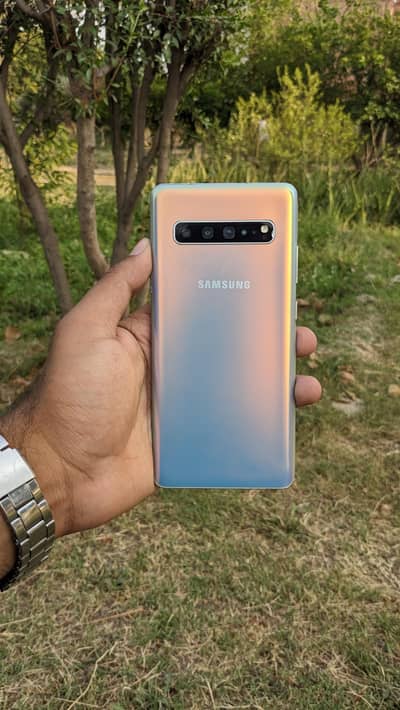 Samsung S10 5G (8/256)