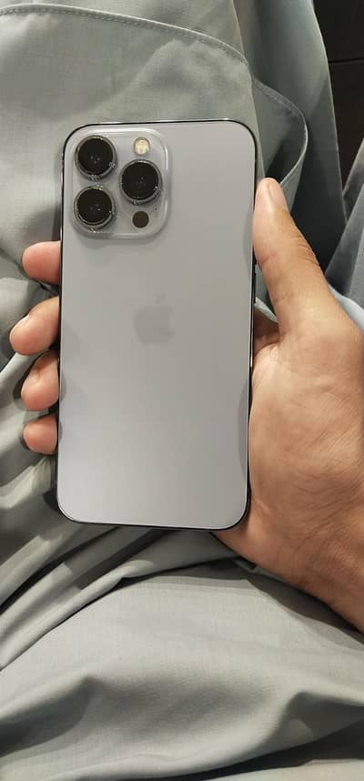 I phone 13 pro jv